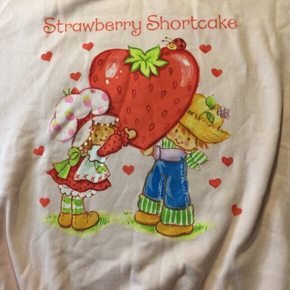 Strawberry Shortcake Sweatshirt Pullover  NWT XL - Picture 4 of 8